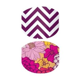 NIP full sheet Jamberry Juniors: Chevron Blooms